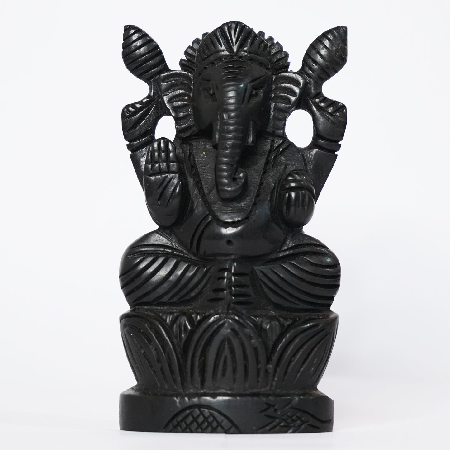 Karungali Vinayaga idol 4 inch